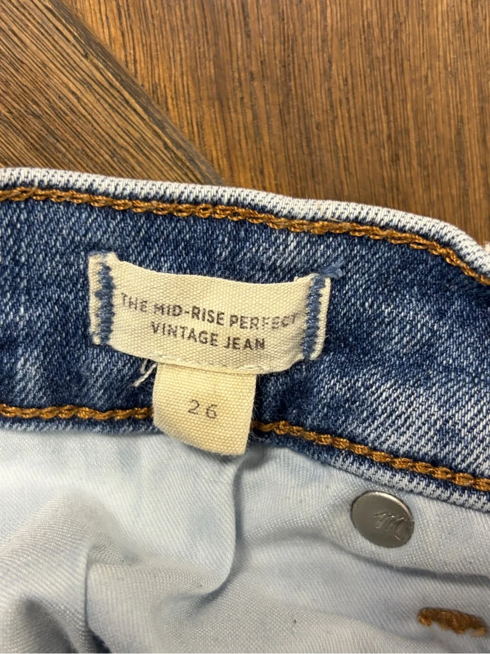 Madewell The Mid-Rise Mom Perfect Vintage Tapered Jeans Knowland Wash Size 26